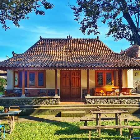 Omah Pitoe Yogya Homestay Yogyakarta Extérieur photo