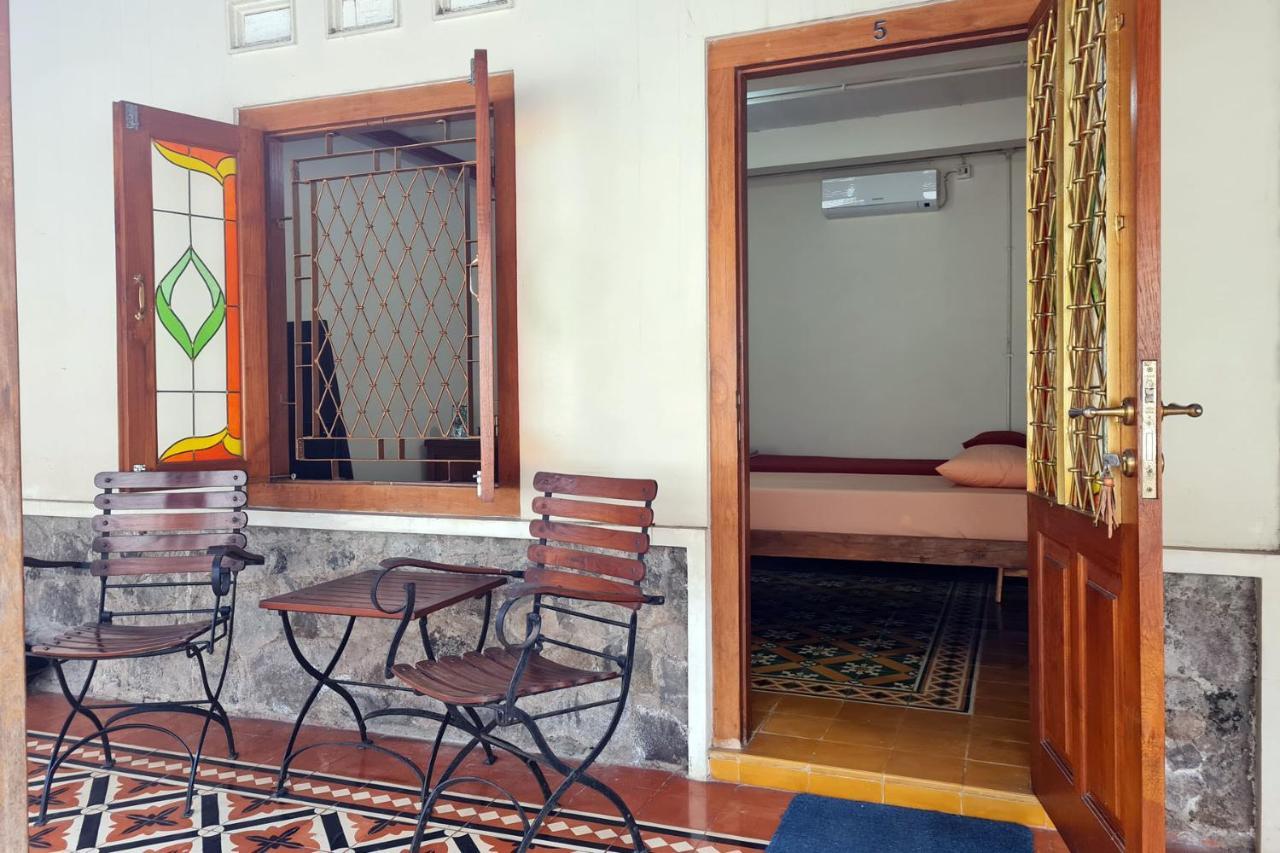 Omah Pitoe Yogya Homestay Yogyakarta Extérieur photo