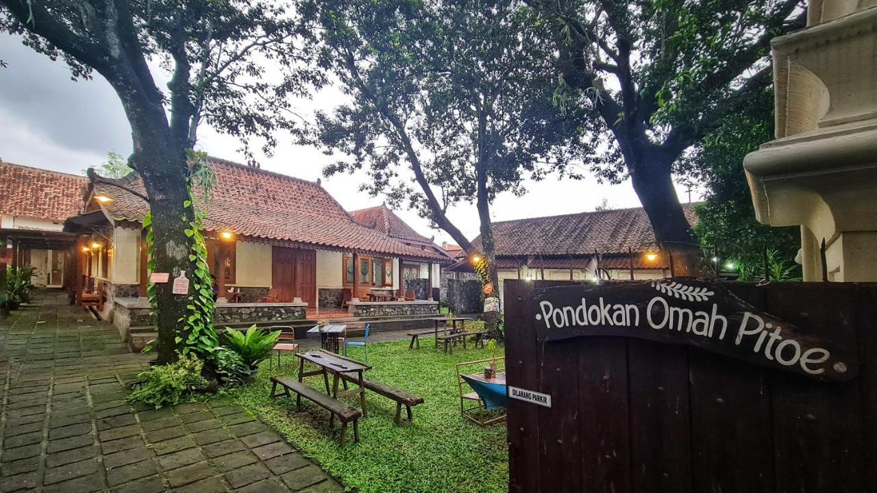 Omah Pitoe Yogya Homestay Yogyakarta Extérieur photo